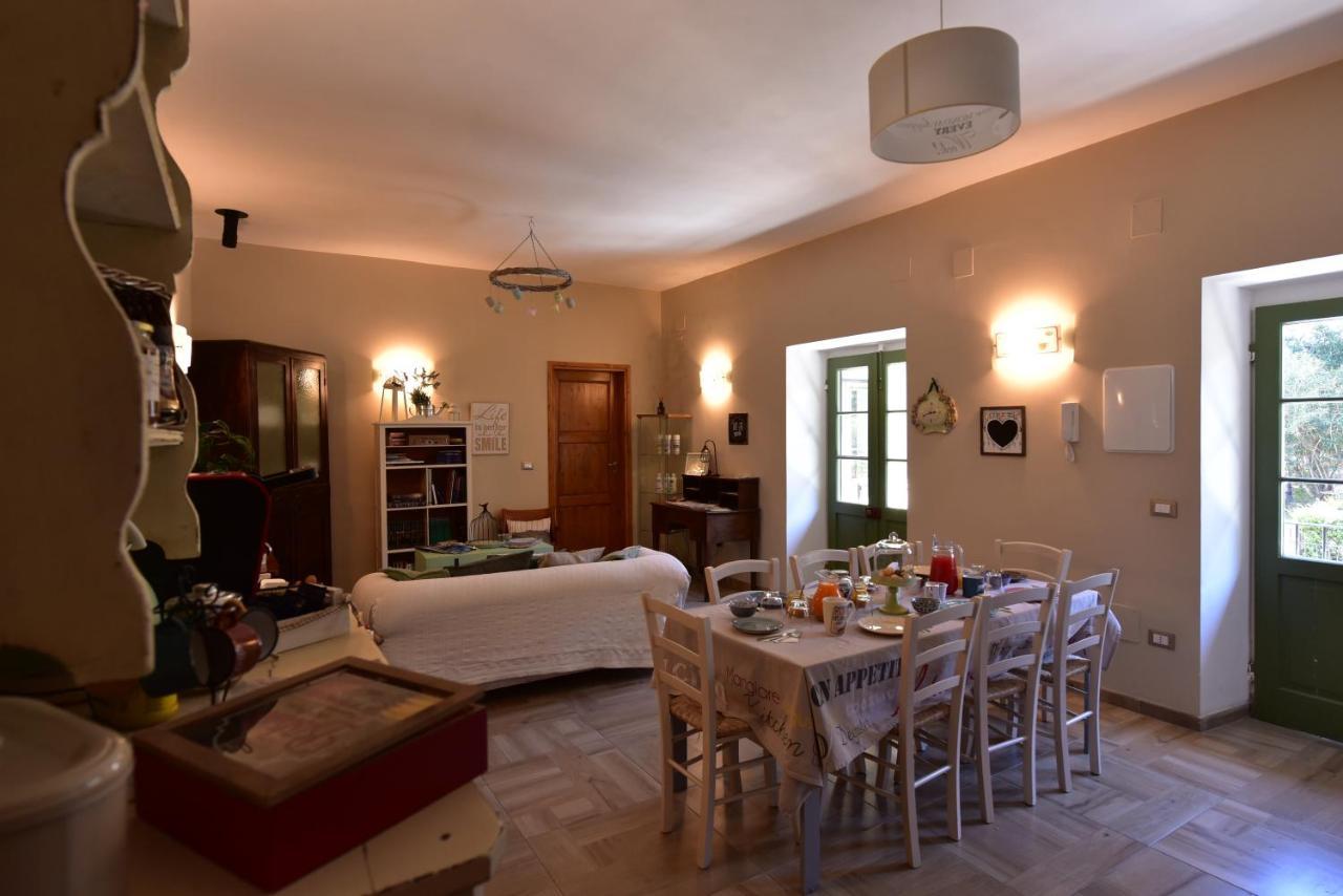 Casa Nina Bed & Breakfast Toirano Luaran gambar