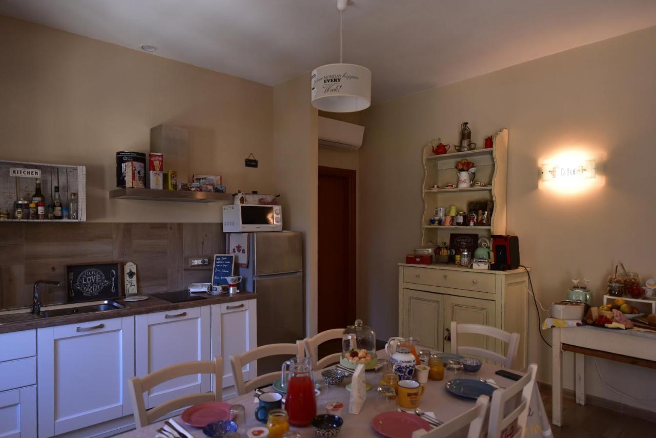 Casa Nina Bed & Breakfast Toirano Luaran gambar