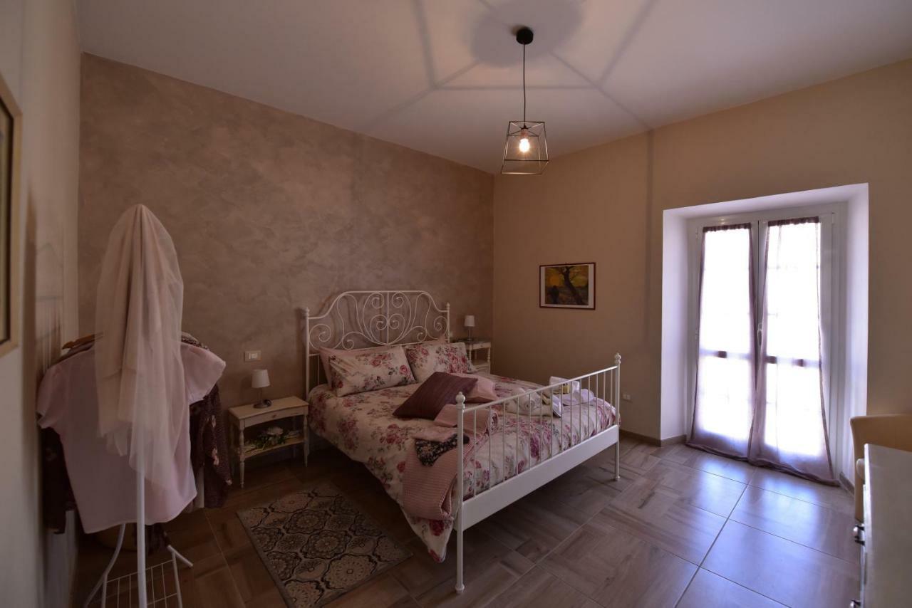 Casa Nina Bed & Breakfast Toirano Luaran gambar